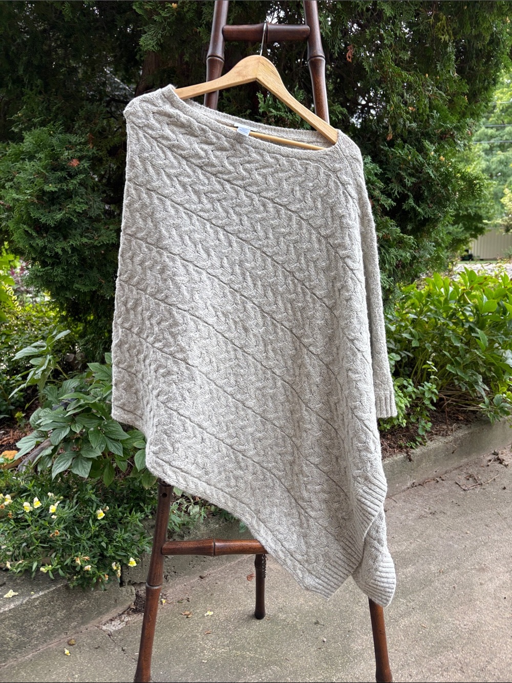 J. Jill Cable Knit Asymmetrical Poncho in Light Gray
